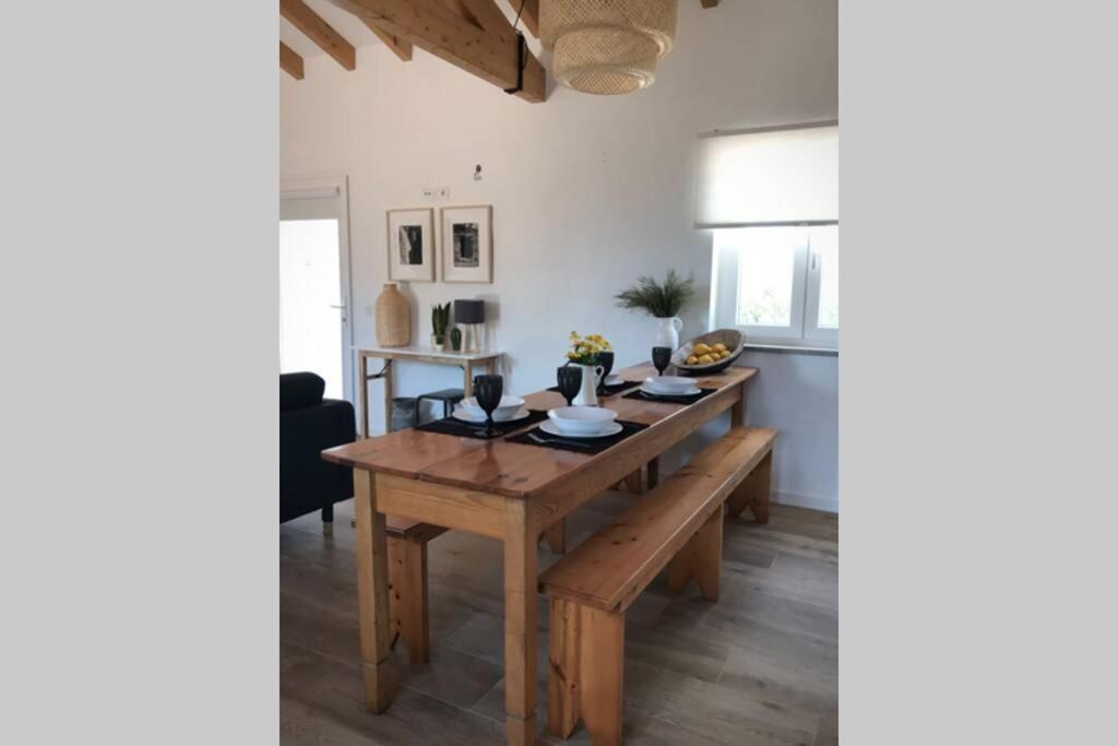 Three-Bedroom House,1081892254:JPEG