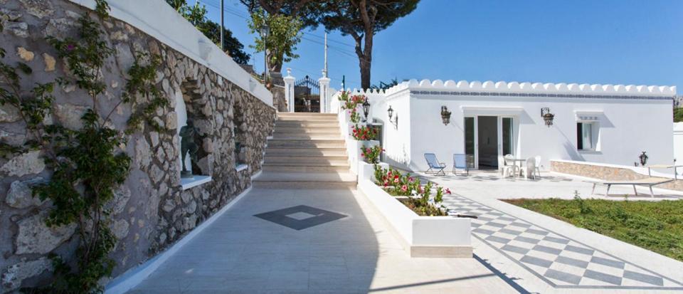 Villa Deluxe
