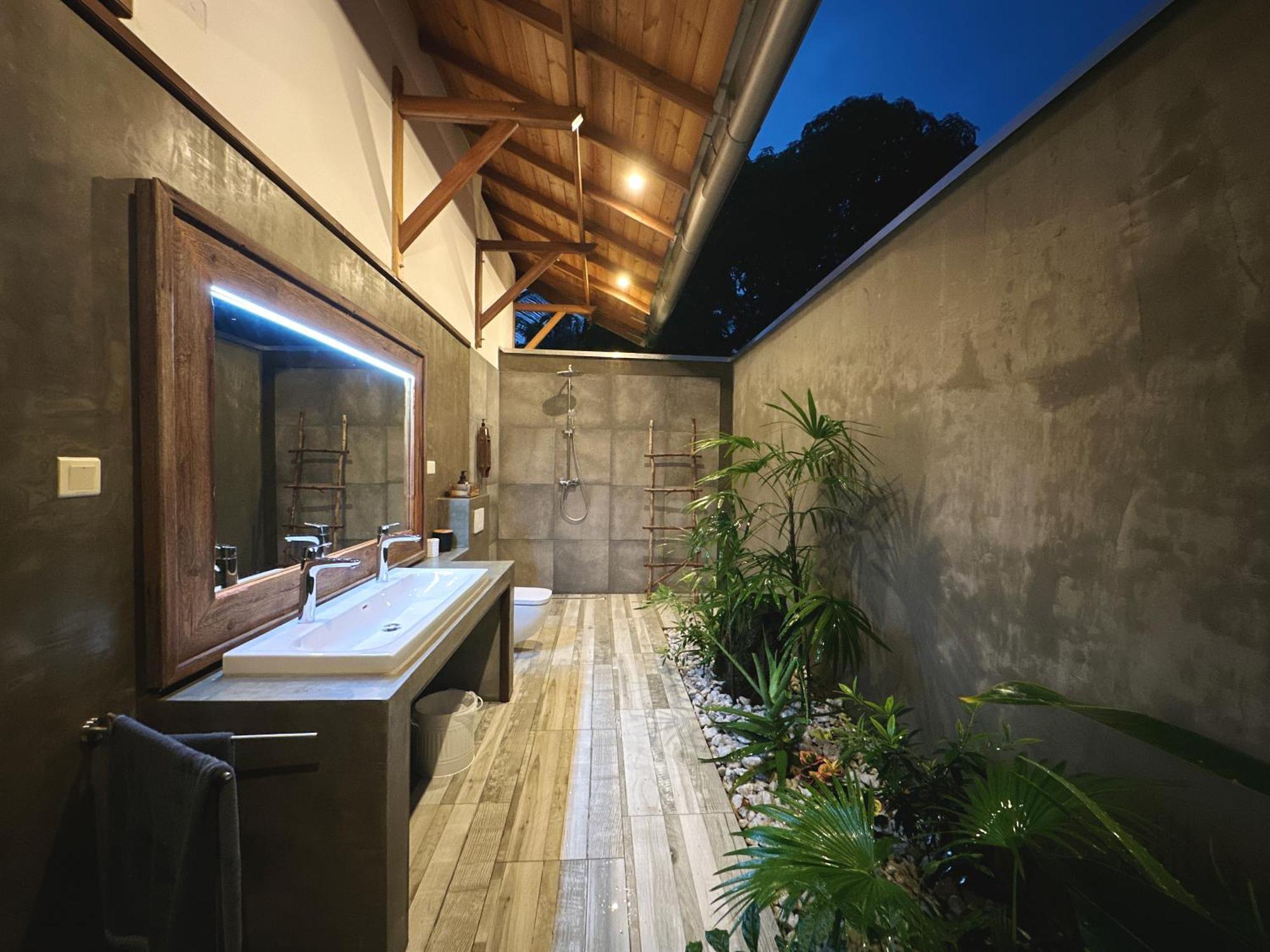 Double Room Garden View