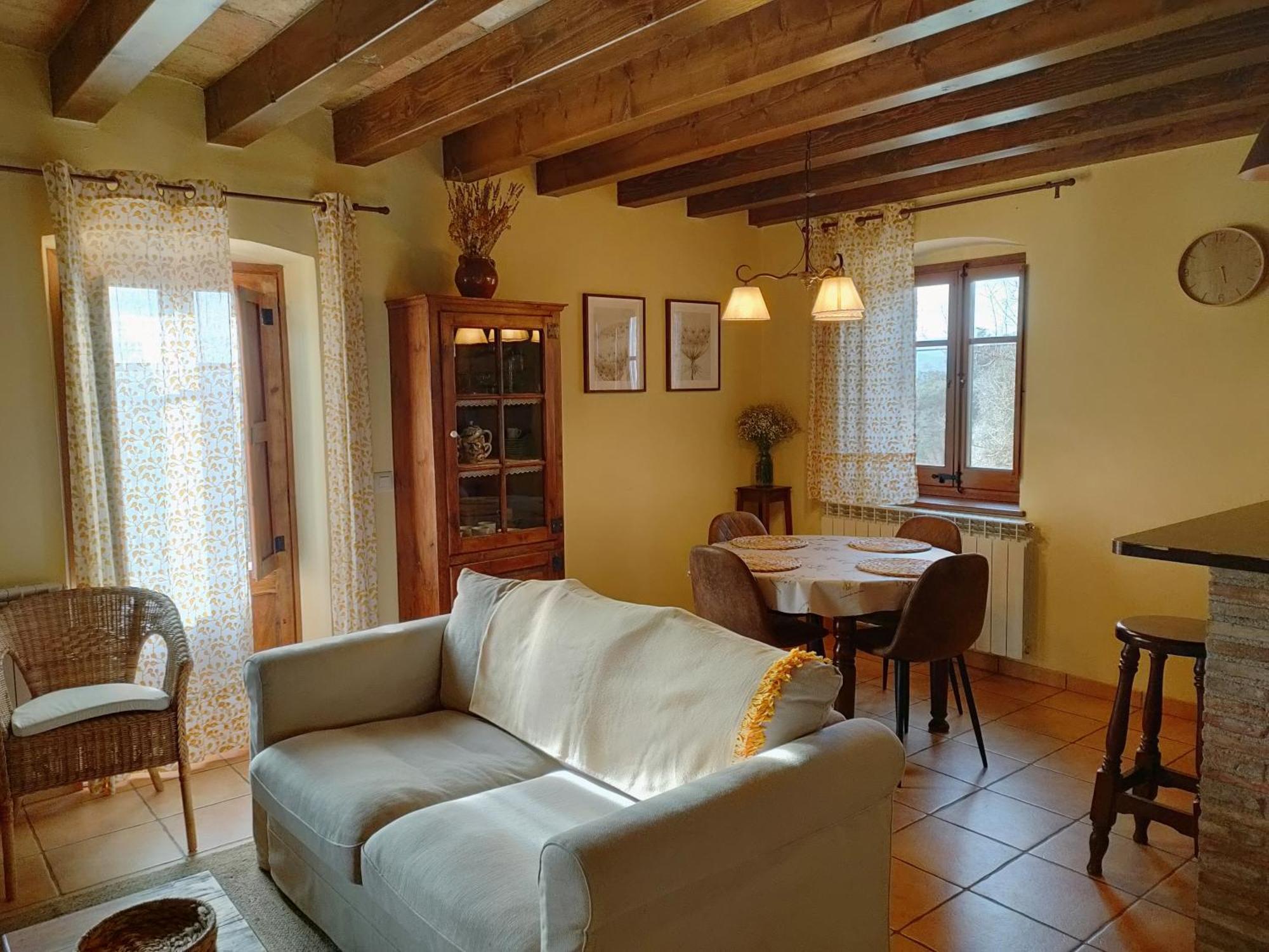 Apartamento de 2 dormitorios con terraza