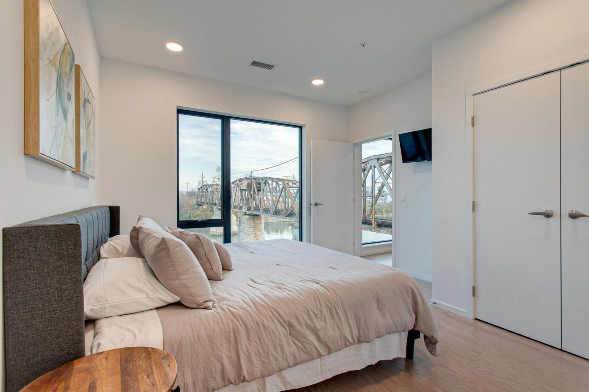 Three-Bedroom Apartment,1589201218:JPEG