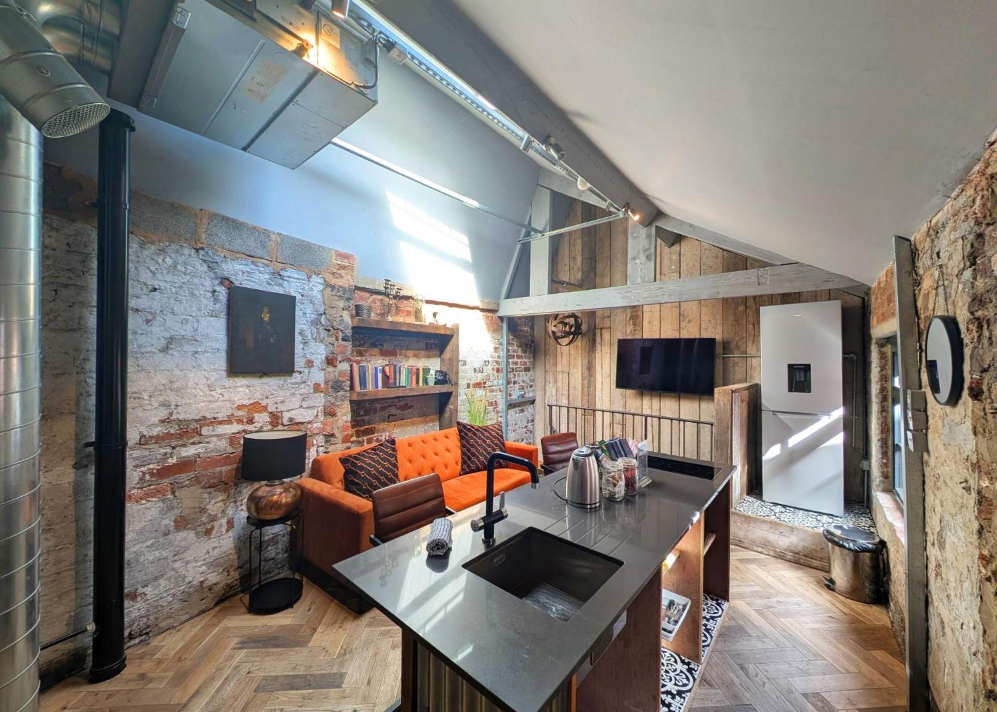 One-Bedroom House