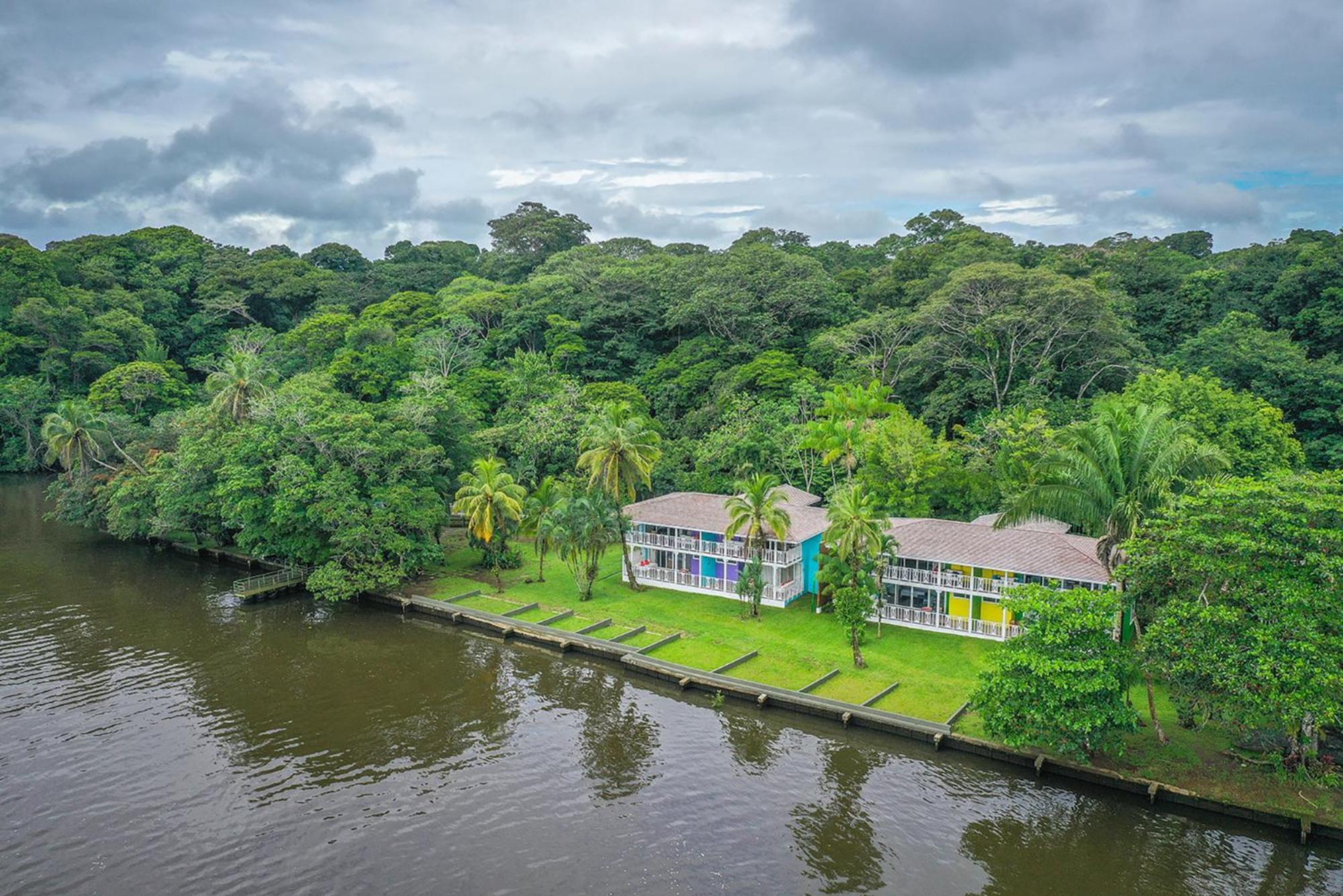 Miss Evelyn Balcony Suites,1667438095:JPEG