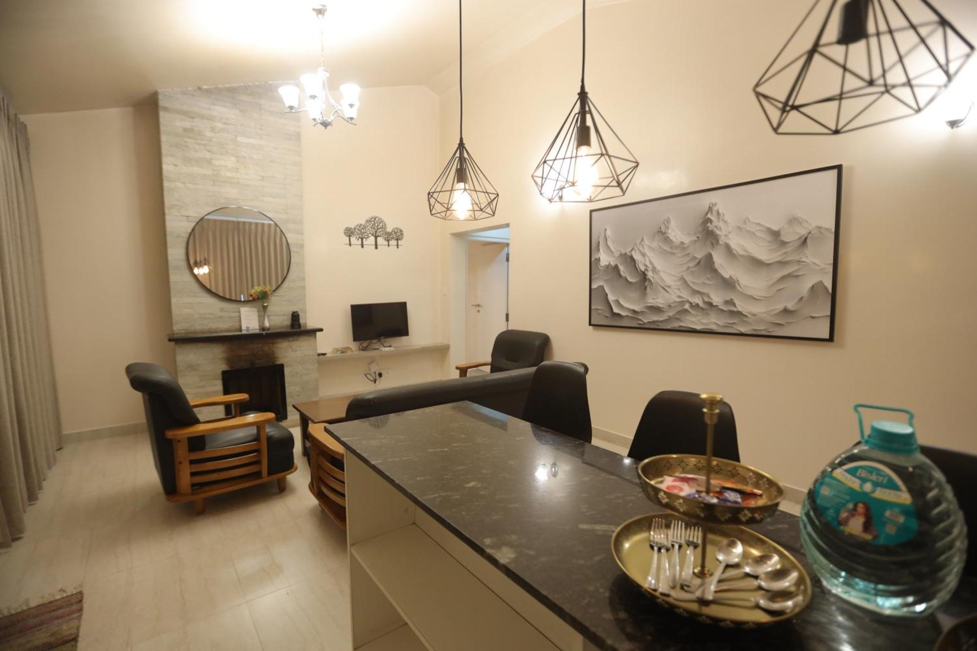 Himalaya Residence - Two Bedroom Apartment with Balcony