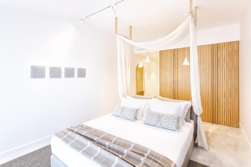 Deluxe Double Room with Sea View,405465561:JPEG