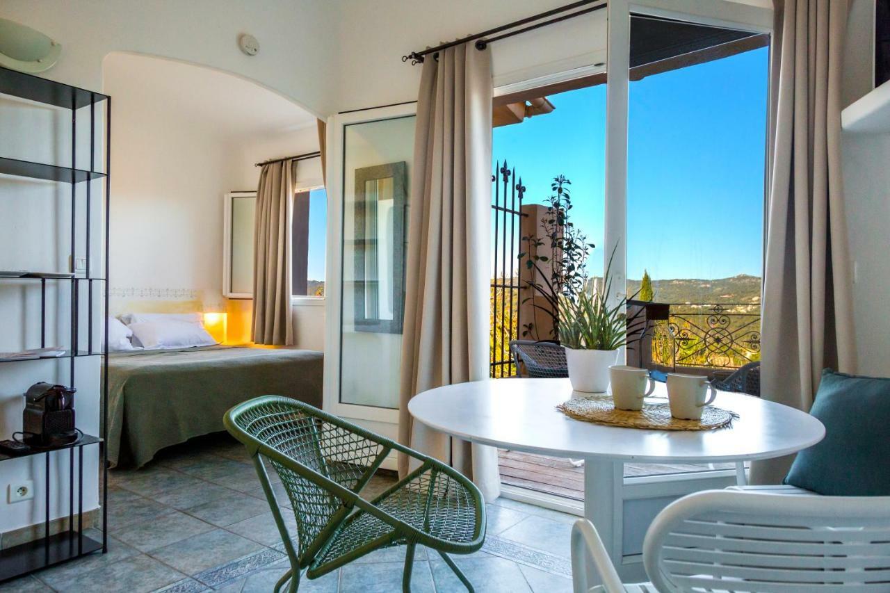 One-Bedroom Apartment - Dolce Vita,784183842:JPEG