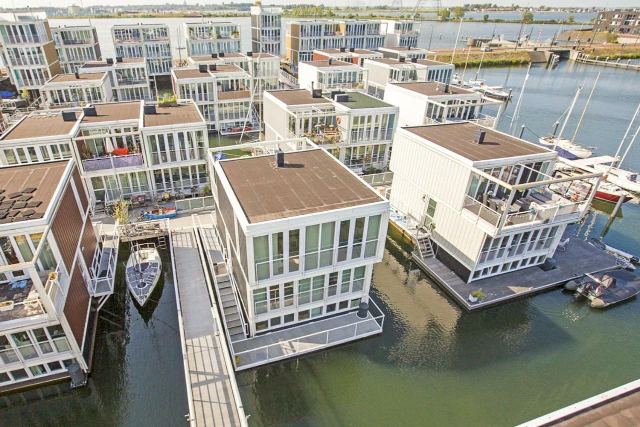 Appartement met uitzicht op het meer