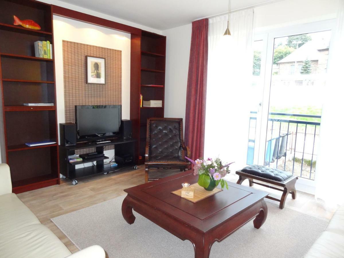 Two-Bedroom Apartment,868125443:JPEG
