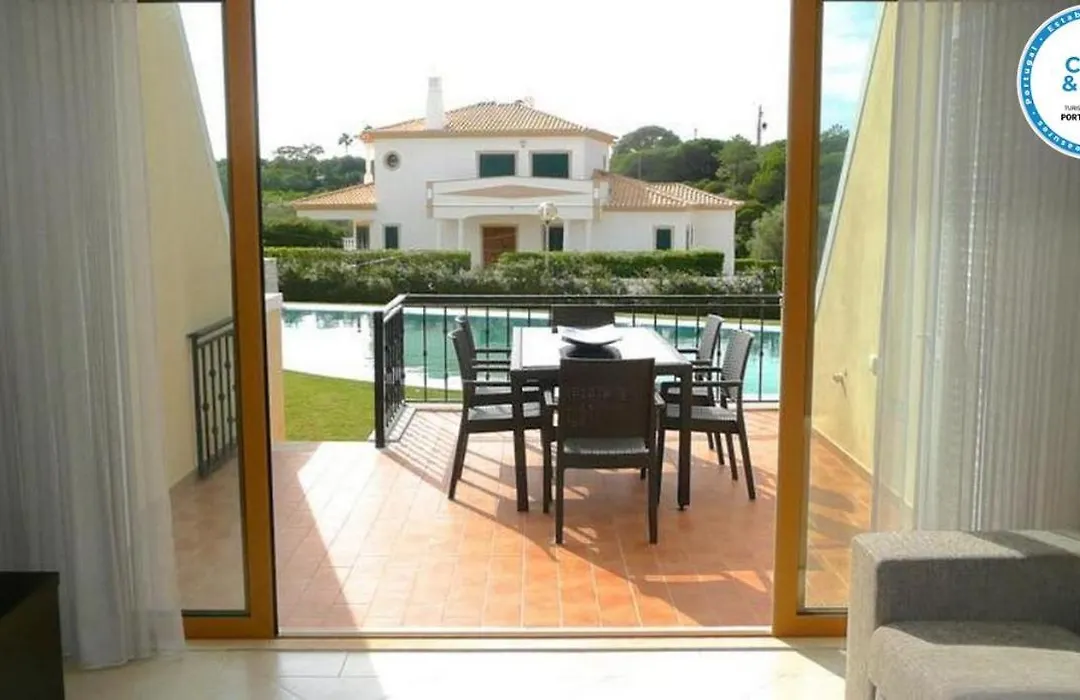 House F Sao Rafael Beach - Free Wifi & Airco, Netflix Ready - 300M From The Beach-1