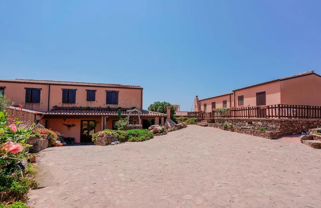L'Oasi del Cervo-1