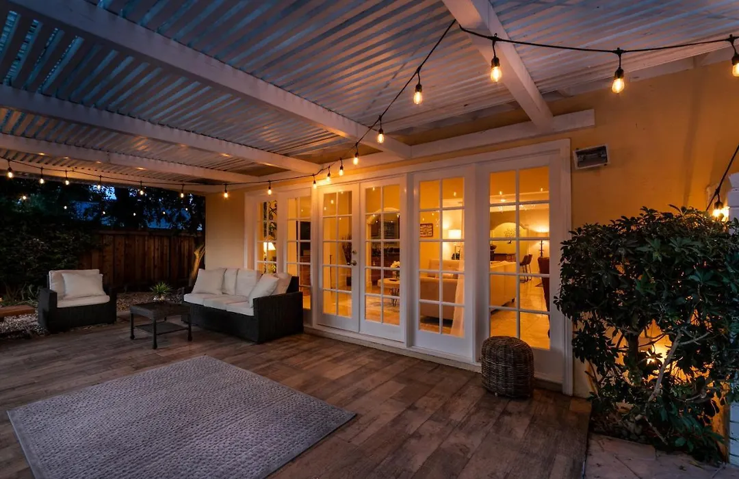 Villa Sausalito - Newly Designed 4Br House & Pool By Topanga-1