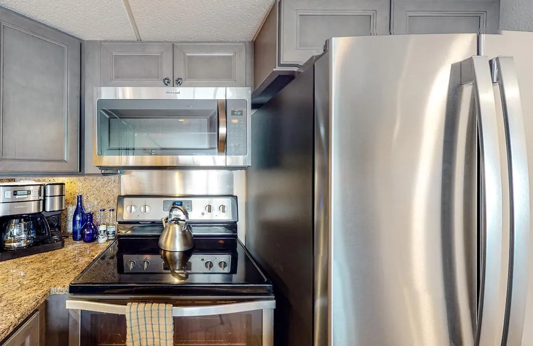 Marigot Beach Condo-1