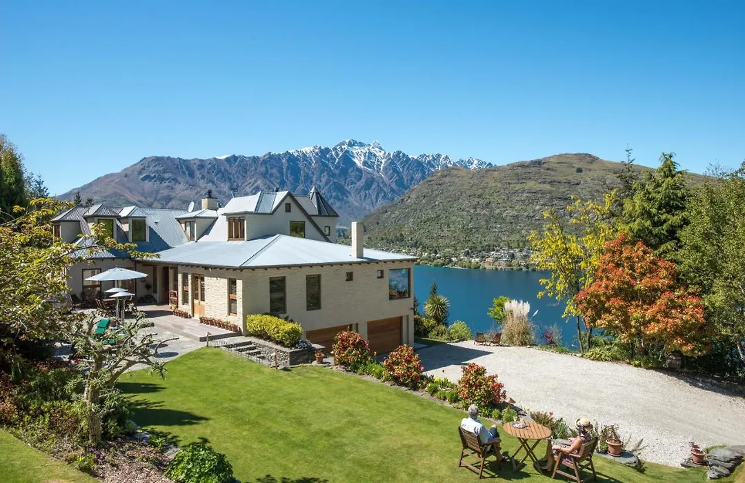 Pencarrow Boutique Lodge-1