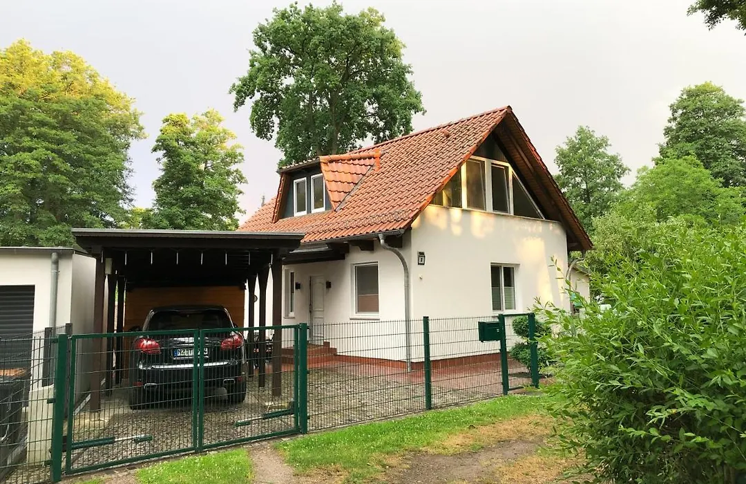 Ferienhaus direkt an der Spree mit Whirlpool und Sauna-1