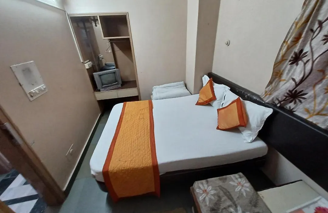 Kailash Hotel-1