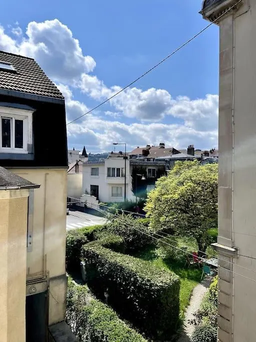Maison Flore-1