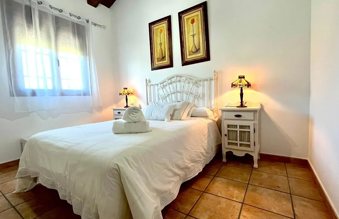 Casa Rural Montes de Trigo-1
