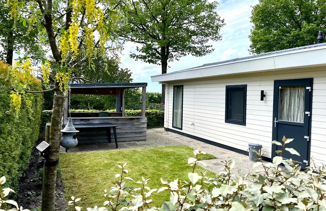Vakantiehuis op de Veluwe met landelijk uitzicht en privacy-1