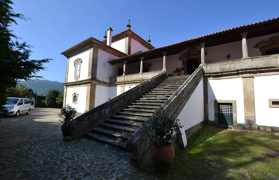 Casa Das Torres Da Facha-1