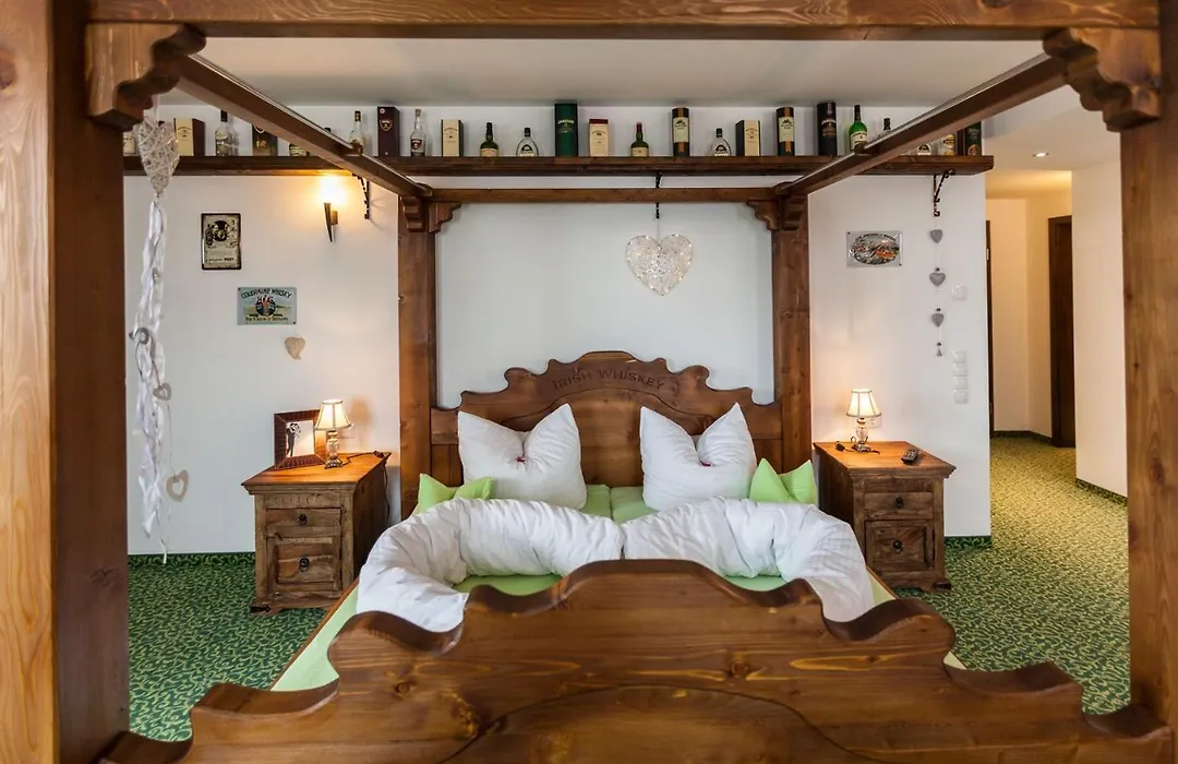Vitushöhle&Vitusfort Urlaub im Allgäu - Ferienwohnungen&Themenzimmer in Hopfen am See-1
