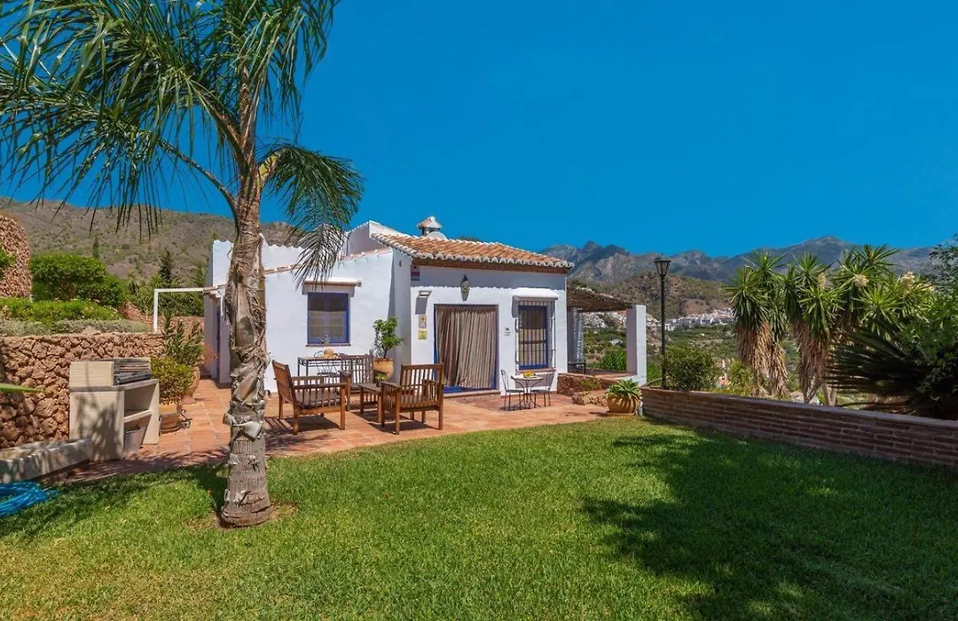 Cortijo La Vina Frigiliana by Ruralidays-1