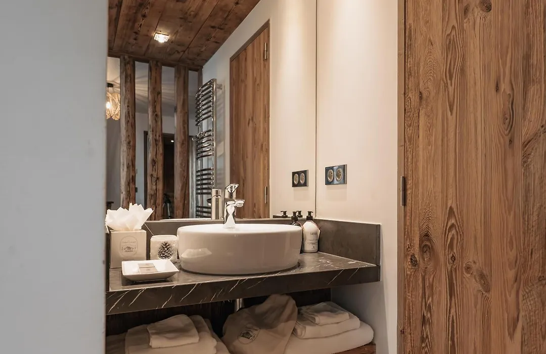 Chalet Face - LES CHALETS COVAREL-1