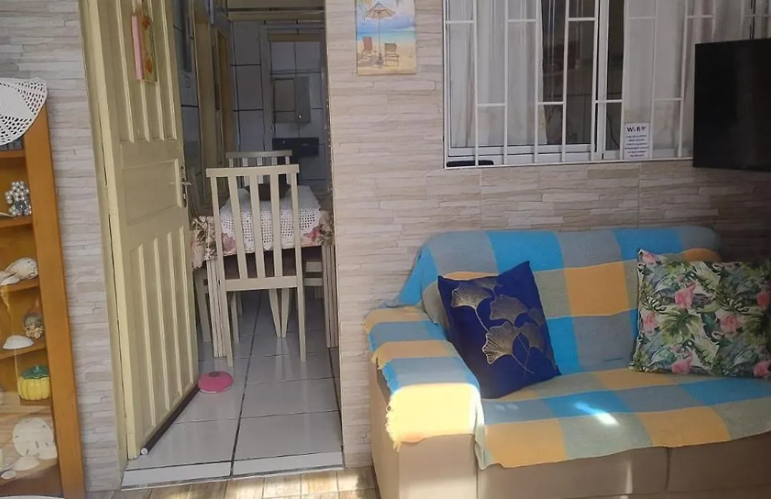 Residencial Lena a 300 metros da praia-1