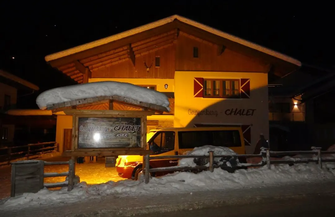 Grafenberg Chalet-1
