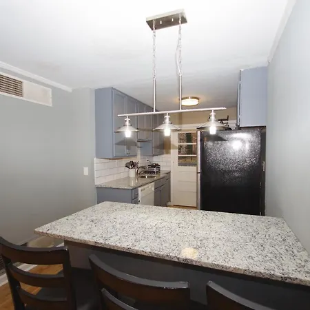 1272 Woodland Ave-2