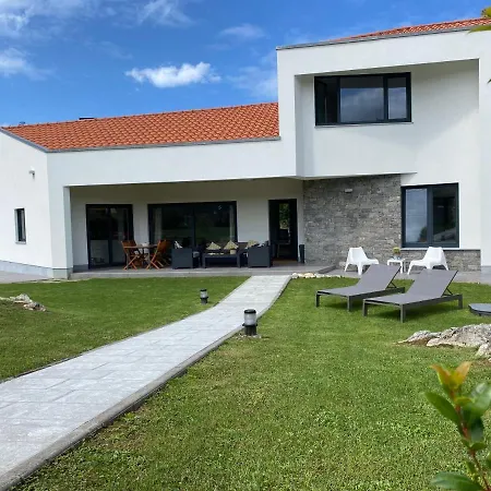 La llosina Vivienda Vacacional alquiler íntegro-3