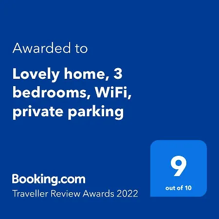 Lovely Home, 3 Bedrooms, Wifi, Private Parking-2