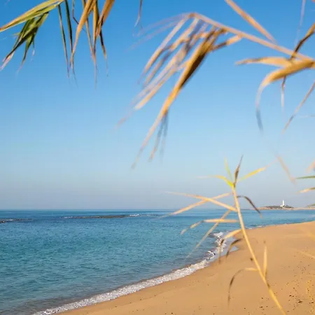 Casita Lulu -Walk To Beach Casita With Garden-3