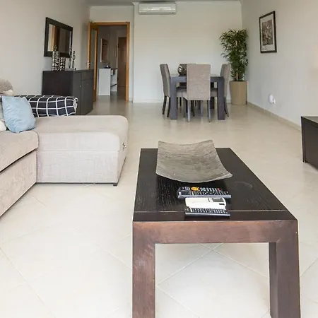 House F Sao Rafael Beach - Free Wifi & Airco, Netflix Ready - 300M From The Beach-3