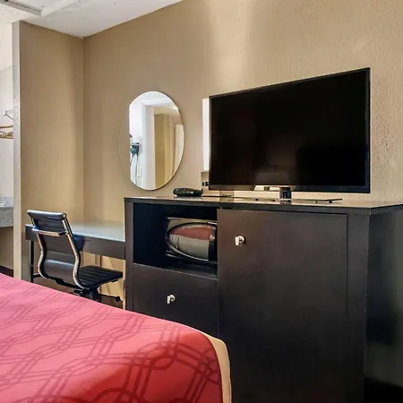 Econo Lodge Sebring-2
