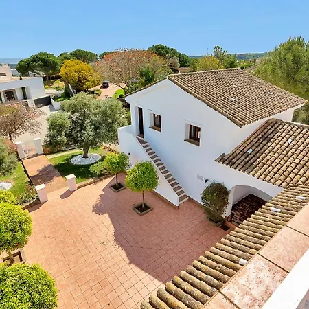 Yolo Spaces - Sotogrande White House Villa-2