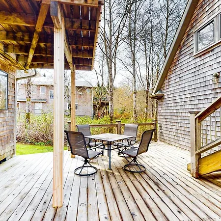 Cannon Beach Cottage-2