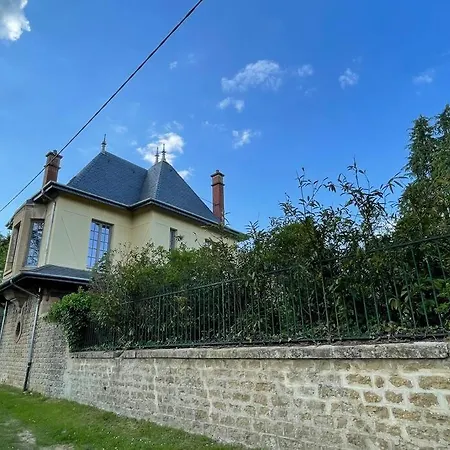 Maison indépendante La Quietas sur les hauteurs de SEDAN-2