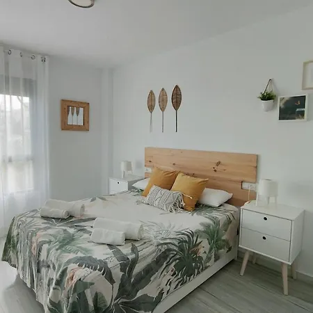 Luxury Apartment Bajondillo Beachfront-2