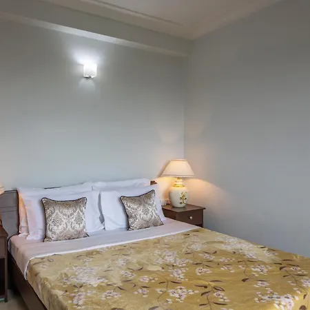 Stayvista's Mystic Nest: Mountain View Apartment with Modern Amenities-3