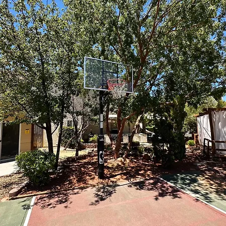 Summerlin Private Buddha Estate Resort - Pool, Spa, Sauna, Game Room, Basket Ball, Mini Golf, Gym-3