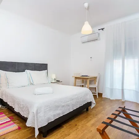 Mar- Milfontes Rentals-2