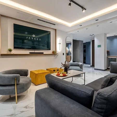 Tribeca Suites Medellin-2