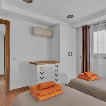Villa Magnolia By Finest Rentals-3