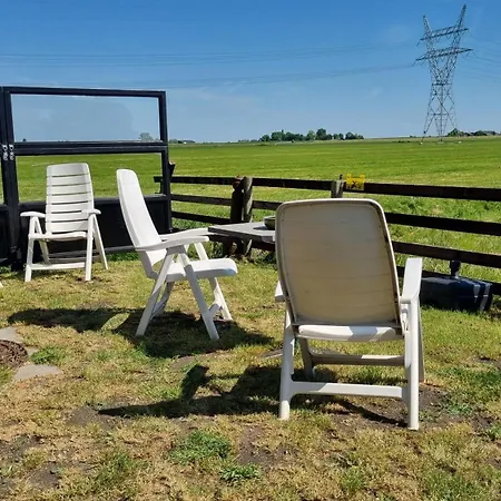 City Farmers Lodge, A Guesthouse With A Skyline View In Rural Amsterdam-2