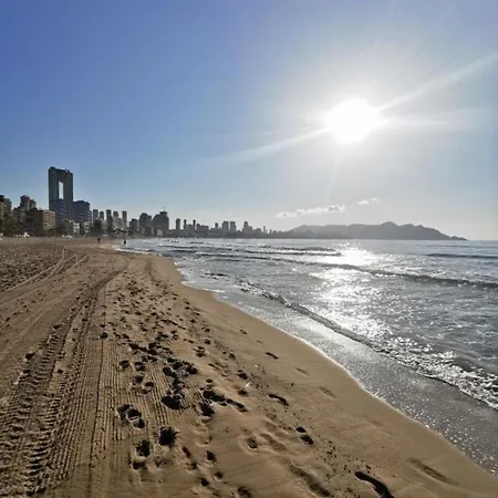 Apartamento Loft con terreno privado y parking compartido - a 800m de Playa Poniente-2
