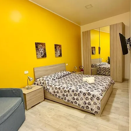 Casa Pandora Rosaapartmentsortigia-2