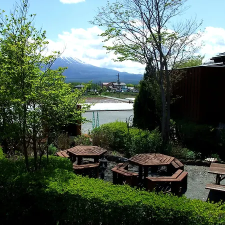 Lake Villa Kawaguchiko-2
