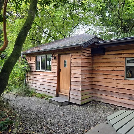 Pinetum Garden Cottages-3