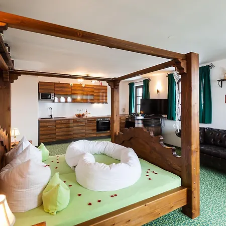 Vitushöhle&Vitusfort Urlaub im Allgäu - Ferienwohnungen&Themenzimmer in Hopfen am See-2