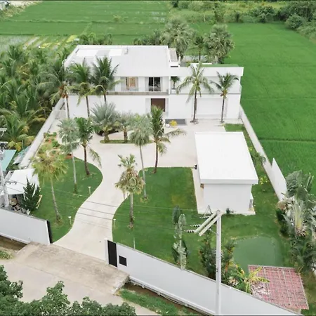 Palm Villa - Award Winning Modern Luxury & Exclusive Villa-2